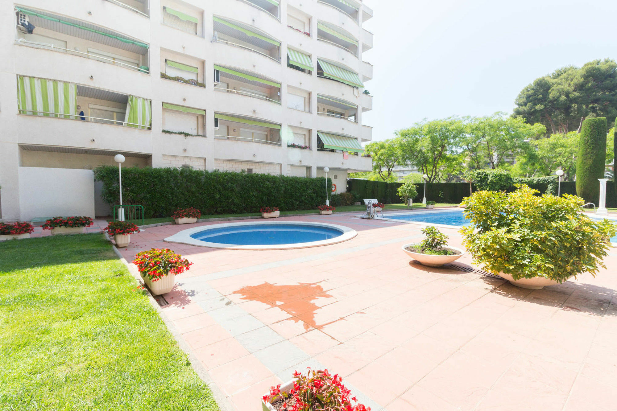 Costa Daurada Apartaments - Marathon I Салоу Екстер'єр фото