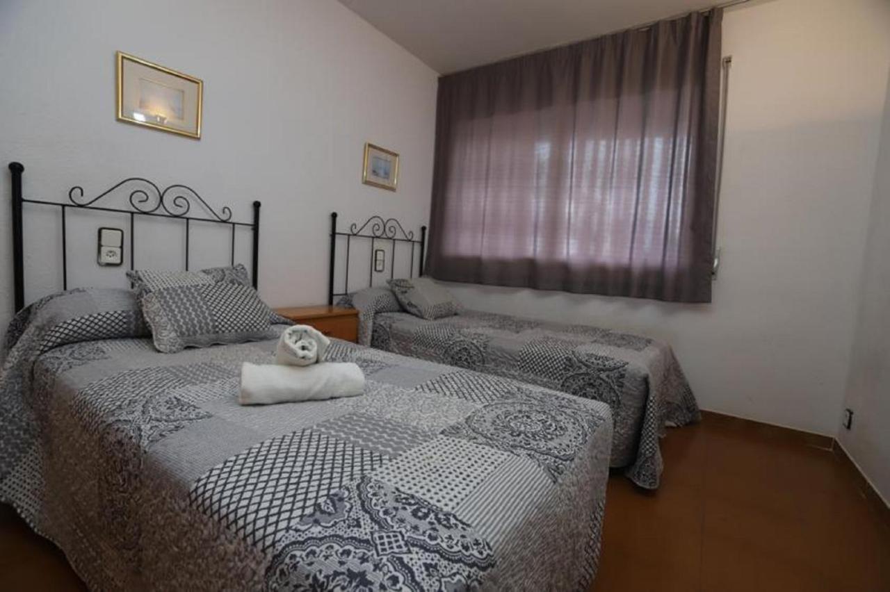 Costa Daurada Apartaments - Marathon I Салоу Екстер'єр фото